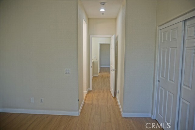 Building Photo - 1372 McFadden Dr