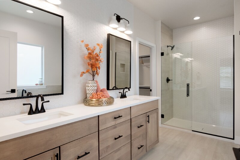 Building Photo - 707 Mara Lp