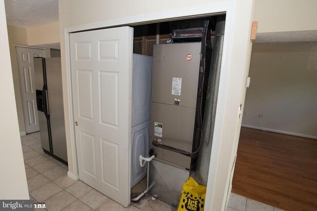 Building Photo - 6128 Hoskins Hollow Cir