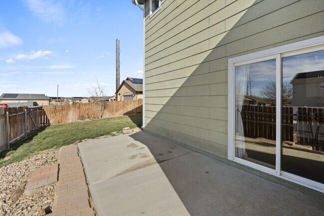Building Photo - 2217 Inspiration Ln