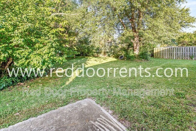 Building Photo - 7610 Chris Anne Dr