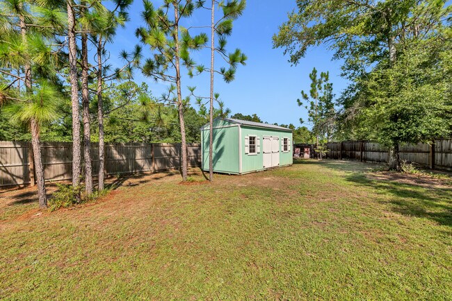 Building Photo - 6082 Carina Rd