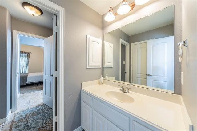 Building Photo - 8401 Sea Pines Pl