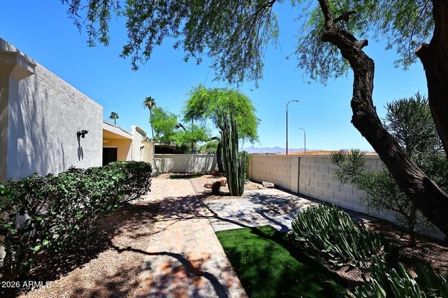 Building Photo - 4111 N 87th Pl