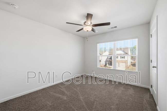 Building Photo - 110 Shelter Ln E