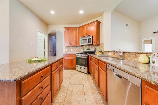 Building Photo - 62 N Planchard Cir