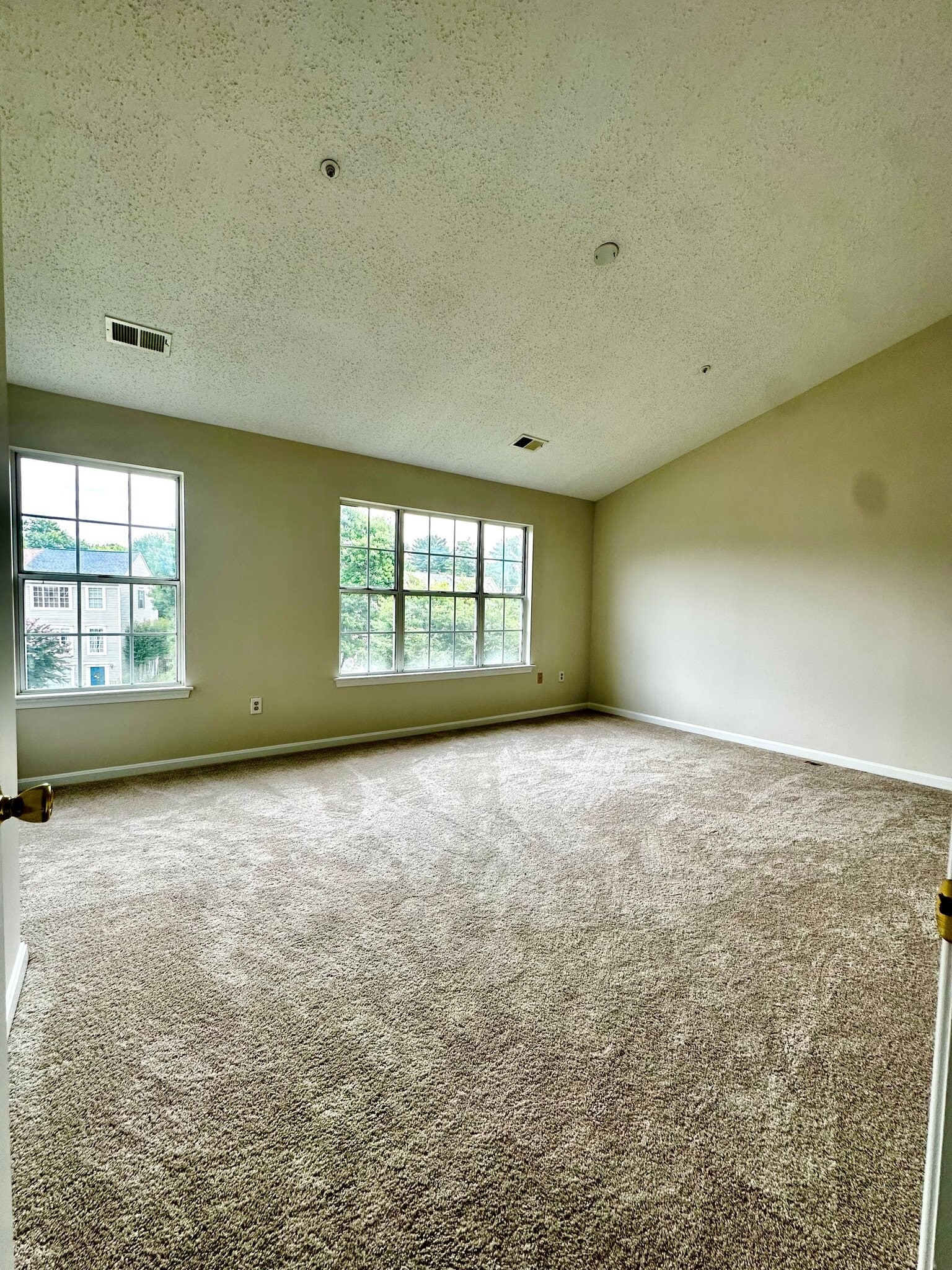 Building Photo - 2558 Ambling Cir