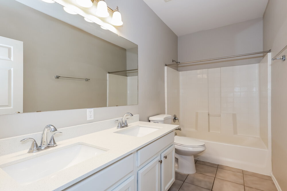 Building Photo - 6409 W Pioneer St