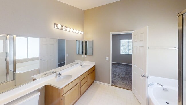 Building Photo - Spacious 3 Bedroom Beaumont Home For Lease