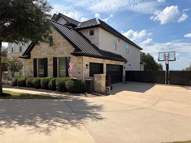 Building Photo - 7801 Aria Loop