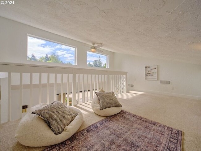 Building Photo - 1641 NW 31st Ave