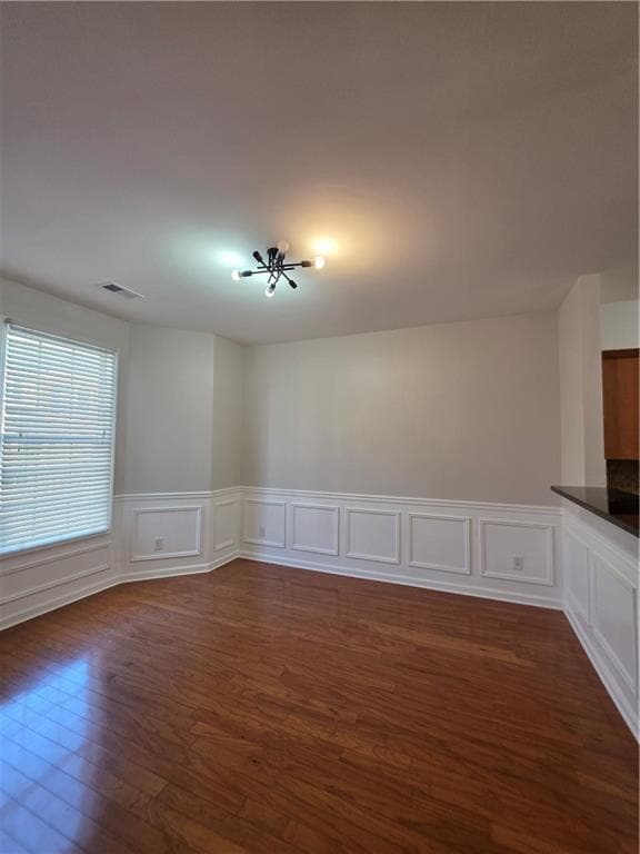 Building Photo - 3090 Branham Dr