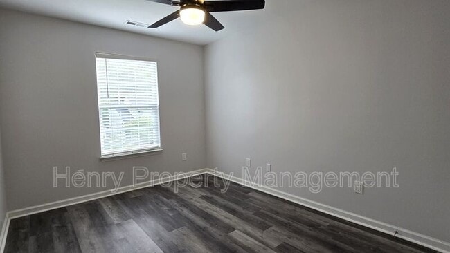 Building Photo - 5108 Mabe Dr