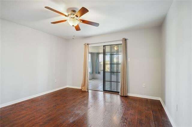 Building Photo - 111 Oakmont Dr