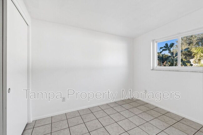 Building Photo - 5801 Emerson Ave S