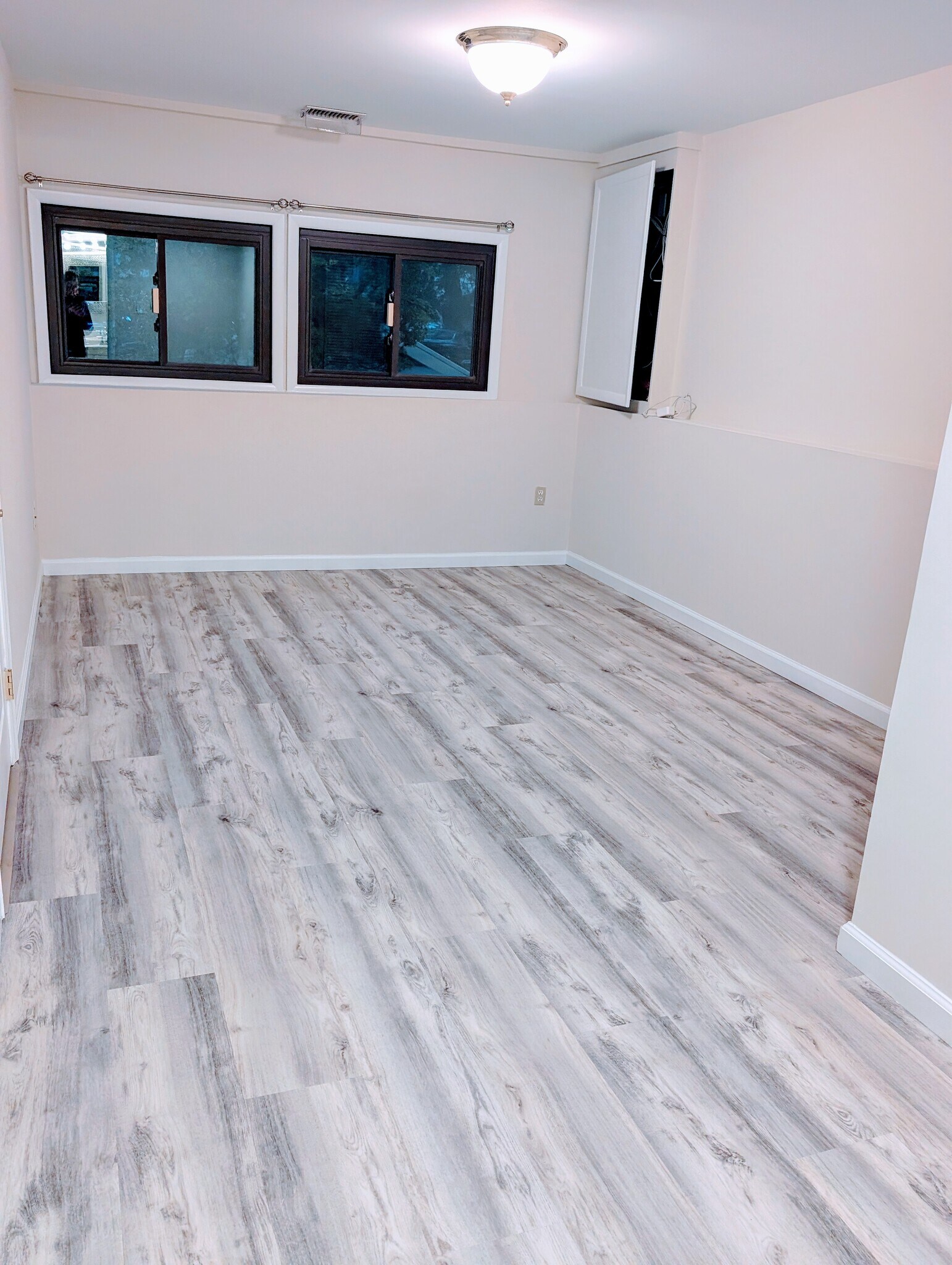 Building Photo - 8856 Youngsea Pl