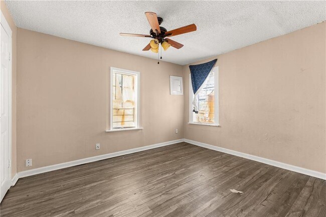 Building Photo - 408 Rawls Ave