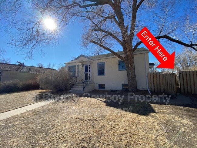 Building Photo - 260 N 7th St