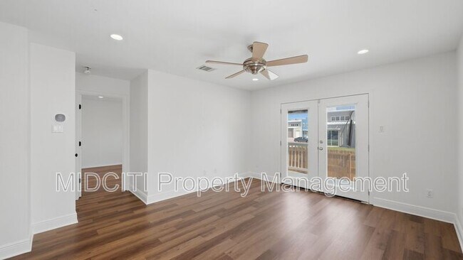 Building Photo - 11309 Autumn Ash Dr