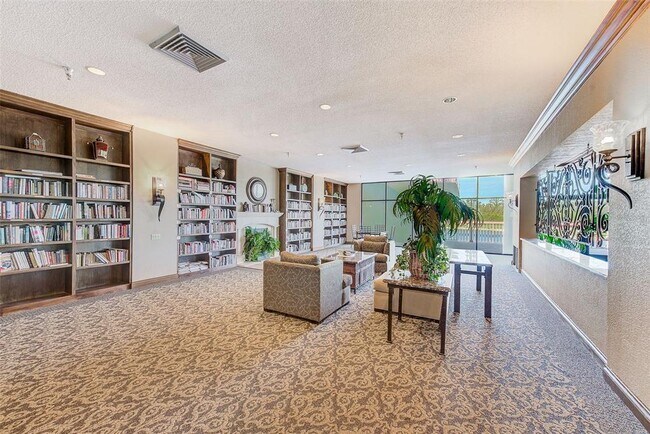 Building Photo - 2323 Feather Sound Dr