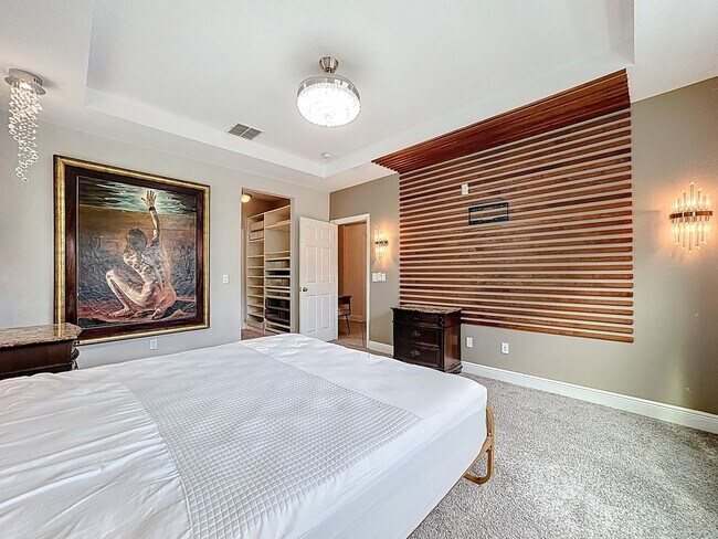 Building Photo - FURNISHED 4 Bedroom House + Office + Home ...