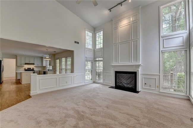 Building Photo - 6535 Ganton Dr