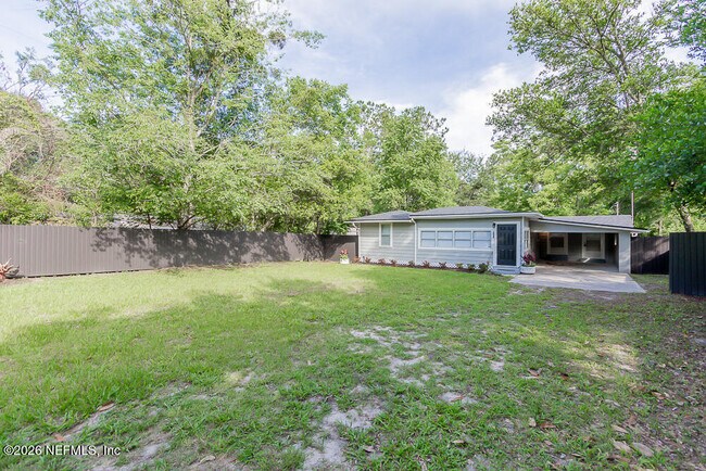 Building Photo - 1059 Little Ruth Rd