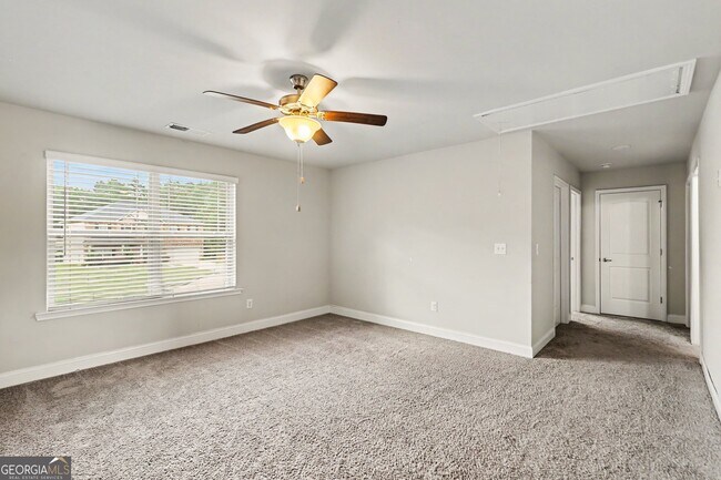 Building Photo - 837 Everleigh Ct