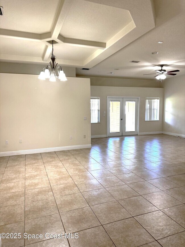 Building Photo - 4158 Rolling Hill Dr