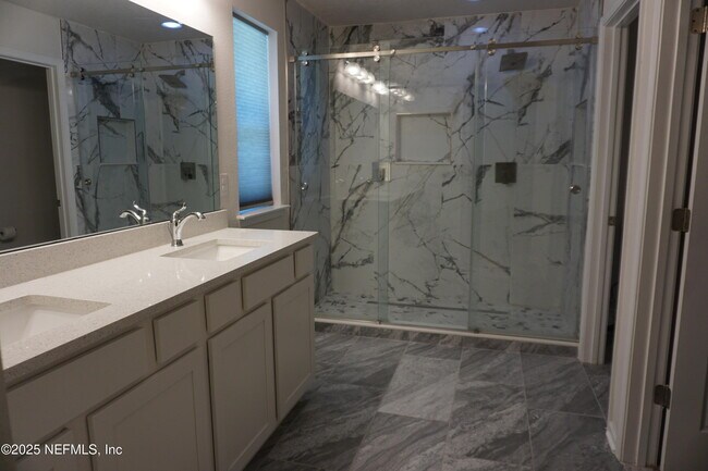 Building Photo - 2269 Lincoln Sendero Trail