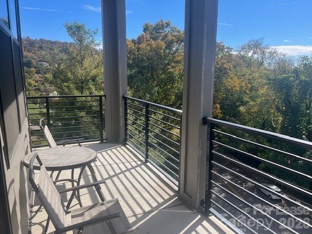 Building Photo - 55 S Market St