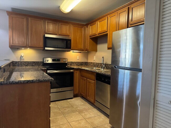 Building Photo - Condo at Villa Grigio available now!