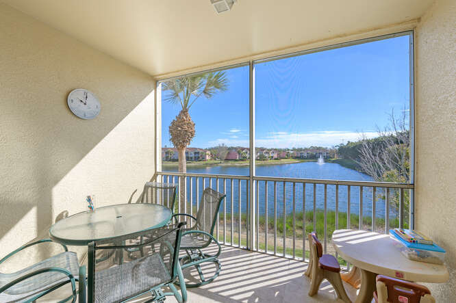Building Photo - 20230 Estero Gardens Cir