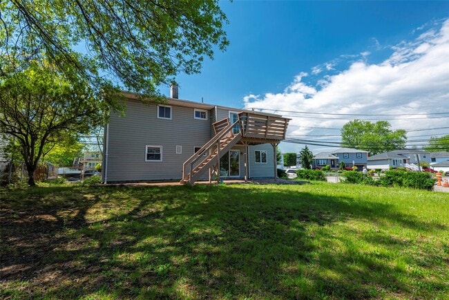 Building Photo - 2515 S Seamans Neck Rd