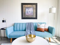 Building Photo - 2515 Burnet Ave