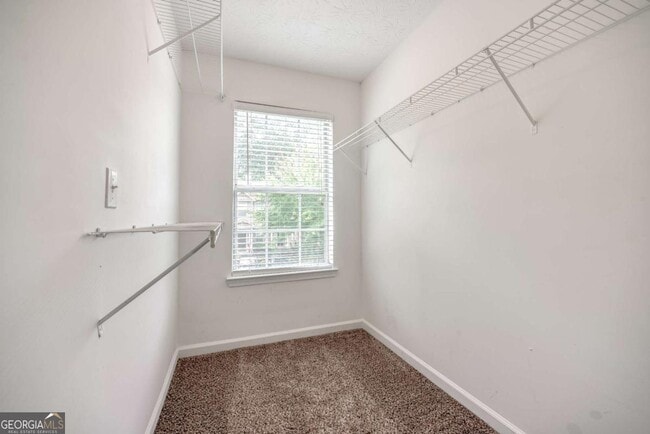 Building Photo - 2913 Vining Ridge Terrace