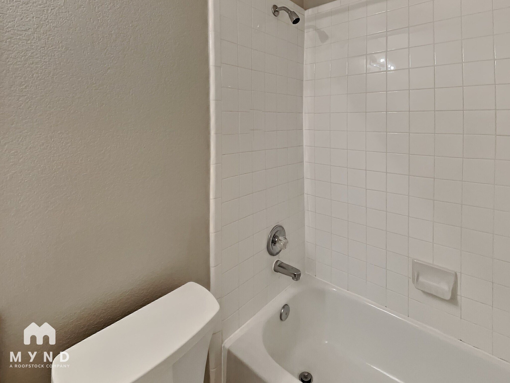 Building Photo - 4611 Basil Dr