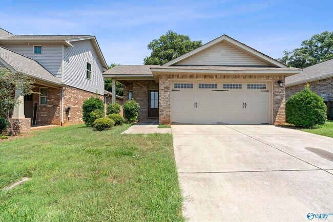 Primary Photo - 146 Tybee Dr
