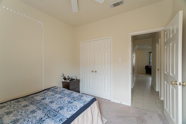 Building Photo - 1111 Turnberry Park Ln