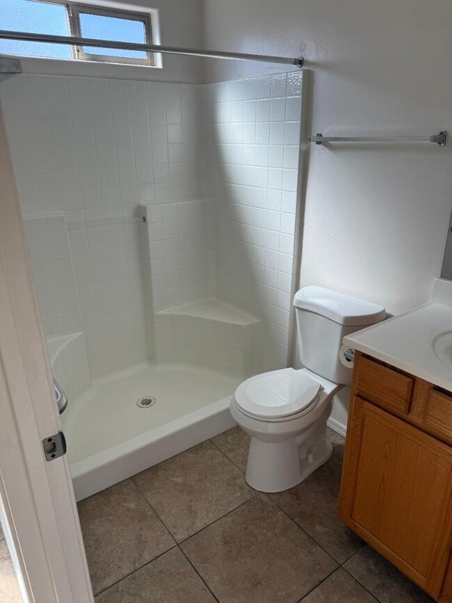 Building Photo - 1291 Vaquero Dr