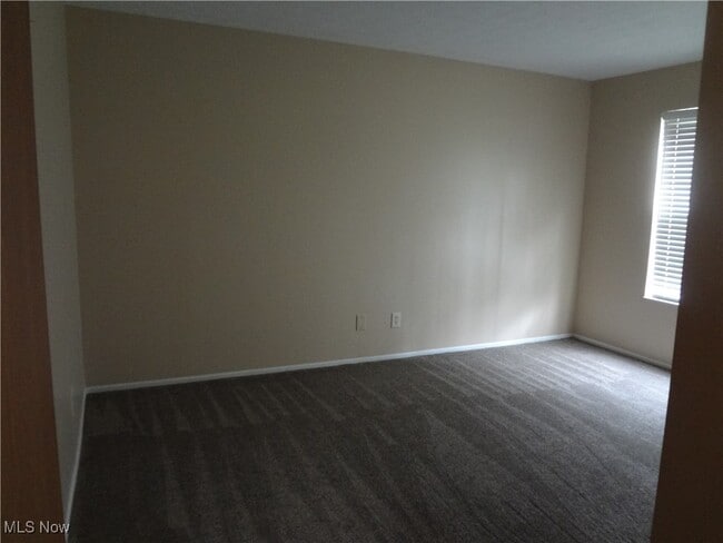Building Photo - 1304 Stoney Run Trail