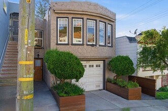 Building Photo - Fully Furnished 2BR + Media Room • 2BA Single-Family Home Near McLaren Park
