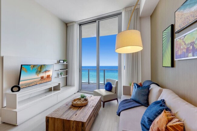 Building Photo - 4111 S Ocean Dr