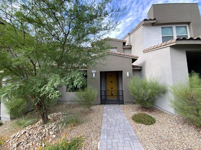 Building Photo - Townhouse in Summerlin North