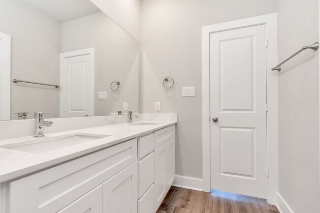 Building Photo - 21010 Montego Breeze Ln