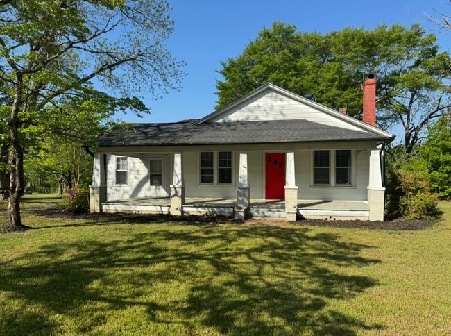 Primary Photo - 2032 Piney Grove-Wilbon Rd