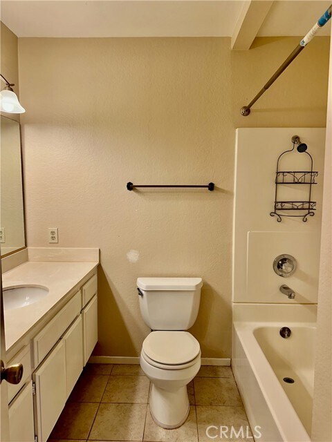 Building Photo - 107 Oxford