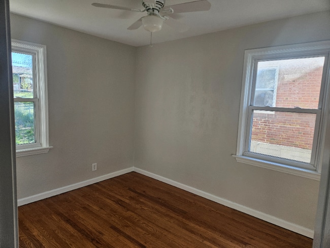 Building Photo - 117 Willette Terrace