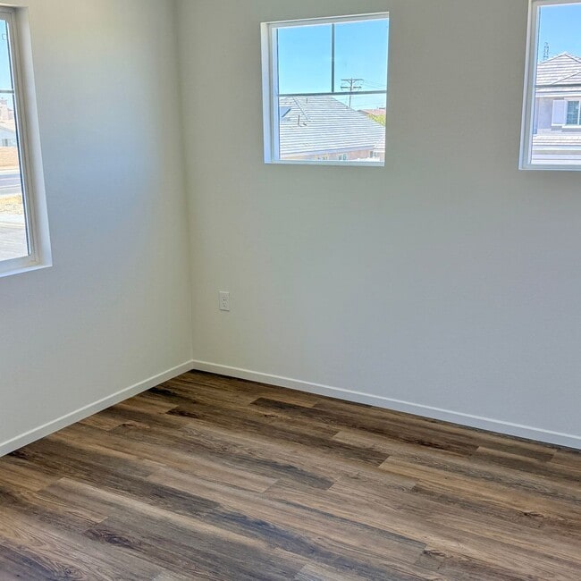 Building Photo - 11715 Sebastian Rd