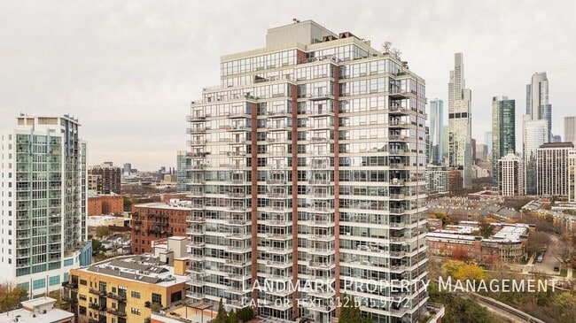 Building Photo - 1600 S Prairie Ave